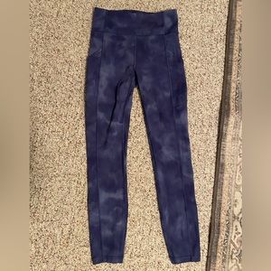 Lululemon leggings Diamond dye invigorate 25 inseam size 4